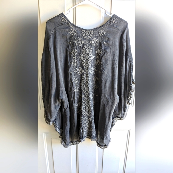 Johnny Was gray embroidered swim cover/poncho - Picture 2 of 8